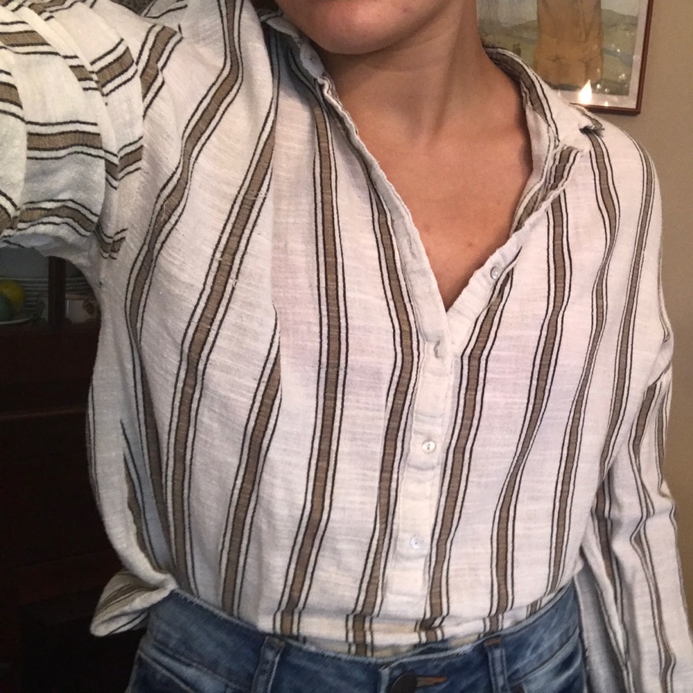 Trafaluc Collection Zara white and tan blouse